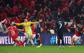 breaking-news-visual