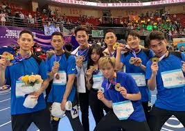 棒球与认知偏差：为什么教练常高估老将经验而低估新秀潜力